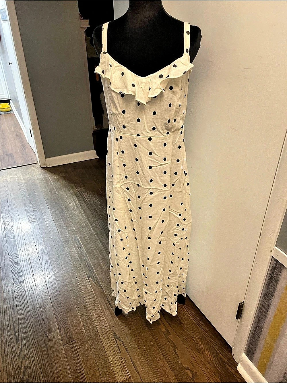 OLD NAVY Polka Dot linen Maxi Dress in Cream & Black Large Like New